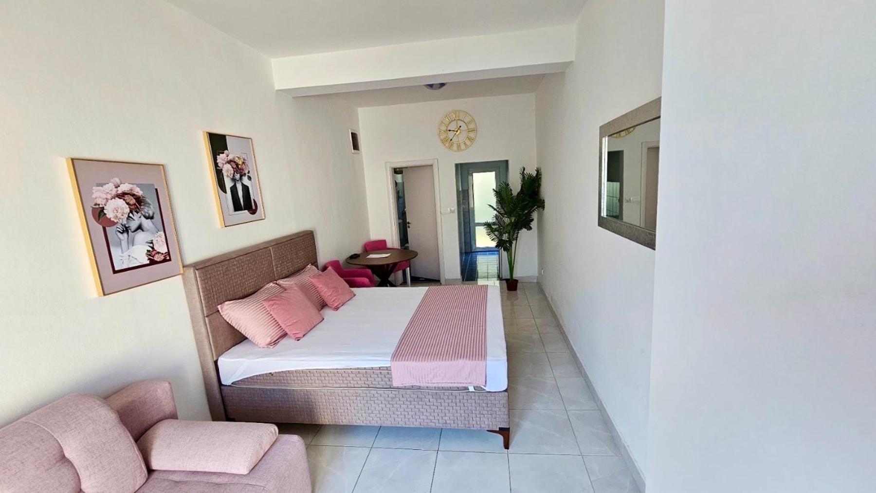 Banicevic Apartmani Thenovici Exterior foto